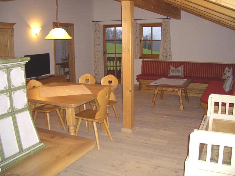 Huberbauernhof Ferienwohnungen Piding Exterior foto